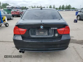 2011 BMW 3 Series 328i z VIN WBAPH7G54BNN02496, wystawiony jako Copart lot #60601785 z przebiegiem 156 459 mil mil oraz Czysty tytuł • Clean title. Historia ofert i sprzedaży dostępna na DreamBid. Obrazek 6.