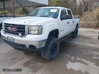 2008 GMC Sierra 1500 SLE1 with VIN 3GTEK13378G130943, listed as a IAAI auction lot 41502316 with 330,345 mi miles. Bid and sale history available at carsss.com. Image 17.