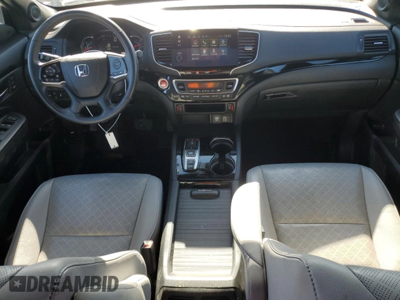 2021 Honda Passport Touring with VIN 5FNYF8H99MB006096, listed as a Copart auction lot 46292925 with 40,809 mi miles and Salvage Title. Bid and sale history available at carsss.com. Image 8.
