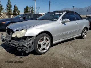 2005 Mercedes-Benz CLK 500 с VIN WDBTK75G05T051069, выставлен на аукционе Copart как лот 57678885 с пробегом 206 715 миль миль и Списание • Salvage title. История ставок и продаж доступна на DreamBid. Изображение 1.