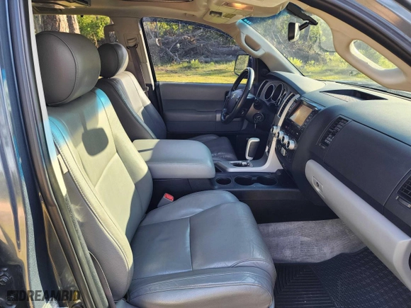 2008 Toyota Sequoia Ltd with VIN 5TDBY68A18S006609, listed as a Copart auction lot 53398545 with 267,720 mi miles and Clean Title. Bid and sale history available at carsss.com. Image 5.