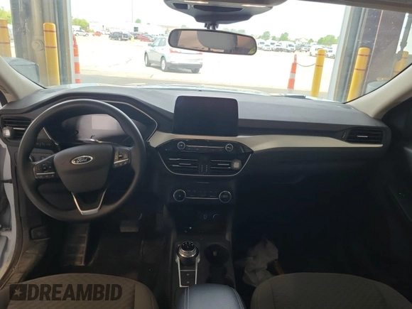 2020 Ford Escape SE with VIN 1FMCU9G63LUB82205, listed as a IAAI auction lot 42663574 with 91,305 mi miles and . Bid and sale history available at DreamBid. Image 21.