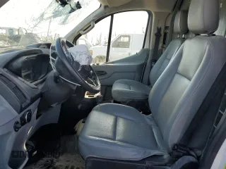 2015 Ford Transit Cargo z VIN 1FTNE1YM7FKA50119, wystawiony jako Copart lot #57963515 z przebiegiem Nie podano mil oraz Nie do naprawy • Non repairable. Historia ofert i sprzedaży dostępna na DreamBid. Obrazek 7.
