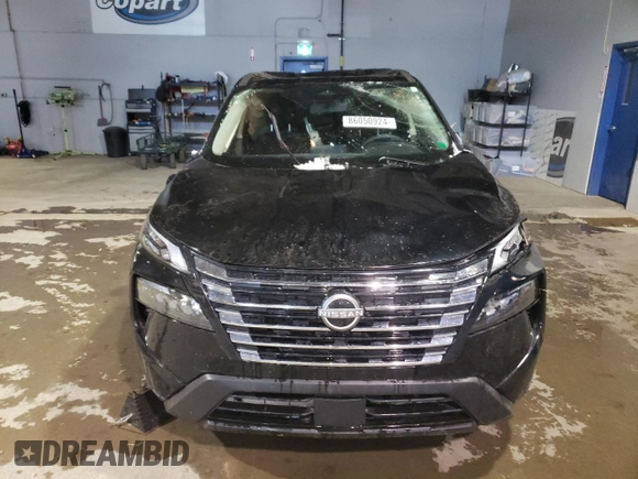 2024 Nissan Rogue S with VIN JN8BT3AB4RW440769, listed as a Copart auction lot 86050924 with 18,981 mi miles and Salvage Title. Bid and sale history available at DreamBid. Image 5.