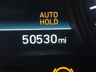2018 Genesis G80 3.8L with VIN KMHGN4JE9JU216176, listed as a IAAI auction lot 40976135 with 50,530 mi miles. Bid and sale history available at carsss.com. Image 16.