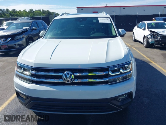 2019 Volkswagen Atlas SE z VIN 1V2WR2CA3KC503490, wystawiony jako IAAI lot #42168340 z przebiegiem 70 868 mil mil oraz . Historia ofert i sprzedaży dostępna na DreamBid. Obrazek 13.