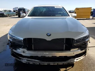 2018 BMW 7 Series 740e xDrive iPerformance with VIN WBA7J2C55JG938256, listed as a Copart auction lot 52910044 with 53,378 mi miles. Bid and sale history available at carsss.com. Image 5.