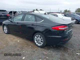 2020 Ford Fusion SE with VIN 3FA6P0LU7LR194413, listed as a IAAI auction lot 38094911 with 43,645 mi miles and . Bid and sale history available at DreamBid. Image 3.