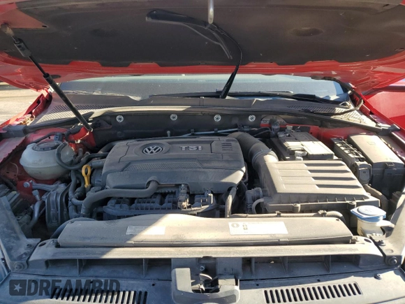 2018 Volkswagen Golf S z VIN 3VWH17AU1JM755809, wystawiony jako Copart lot #57363445 z przebiegiem 83 690 mil mil oraz Szkoda całkowita • Salvage title. Historia ofert i sprzedaży dostępna na DreamBid. Obrazek 11.