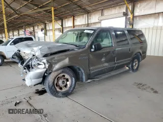 2003 Ford Excursion Limited with VIN 1FMNU42S23ED13778, listed as a Copart auction lot 52371665 with 275,336 mi miles and Salvage title. Bid and sale history available at DreamBid. Image 1.