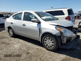 2016 Nissan Versa S z VIN 3N1CN7AP7GL905886, wystawiony jako Copart lot #48686295 z przebiegiem 142 507 mil mil oraz Szkoda całkowita • Salvage title. Historia ofert i sprzedaży dostępna na DreamBid. Obrazek 4.