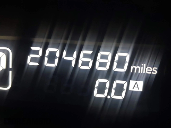 2013 Nissan Pathfinder SL z VIN 5N1AR2MM8DC663920, wystawiony jako IAAI lot #41586209 z przebiegiem 210 000 mil mil oraz . Historia ofert i sprzedaży dostępna na DreamBid. Obrazek 15.