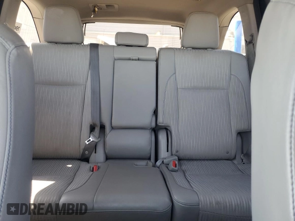 2014 Toyota Highlander LE z VIN 5TDBKRFH2ES070222, wystawiony jako Copart lot #52107425 z przebiegiem 160 610 mil mil oraz Szkoda całkowita • Salvage title. Historia ofert i sprzedaży dostępna na DreamBid. Obrazek 10.