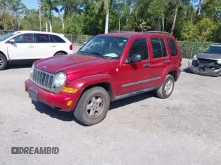 2007 Jeep Liberty Sport with VIN 1J4GL48K87W701907, listed as a IAAI auction lot 41802354 with 179,598 mi miles. Bid and sale history available at carsss.com. Image 2.