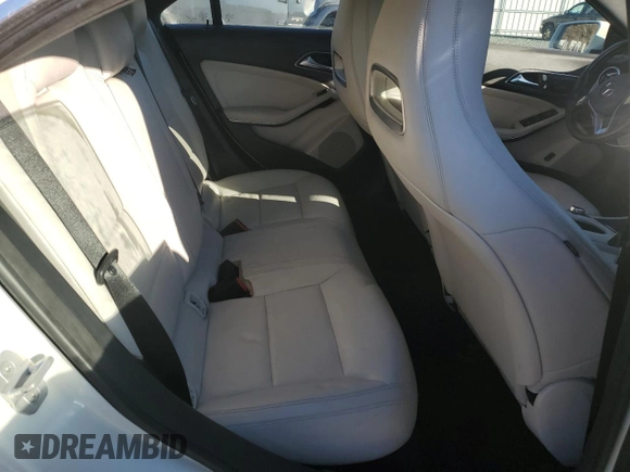 2014 Mercedes-Benz CLA 250 with VIN WDDSJ4EB8EN151594, listed as a Copart auction lot 42098295 with 120,294 mi miles and Salvage title. Bid and sale history available at DreamBid. Image 10.