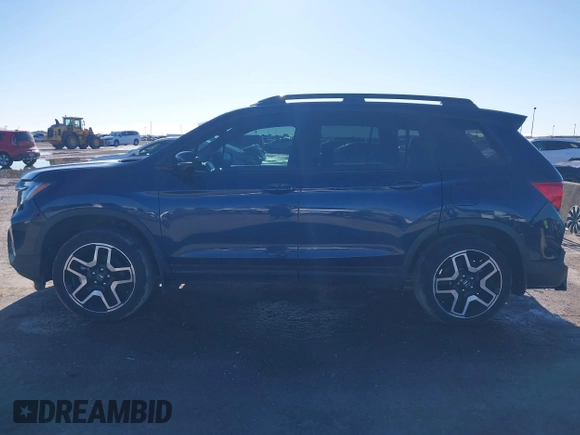 2023 Honda Passport Elite with VIN 5FNYF8H06PB012234, listed as a IAAI auction lot 41208146 with 38,491 mi miles and . Bid and sale history available at DreamBid. Image 14.
