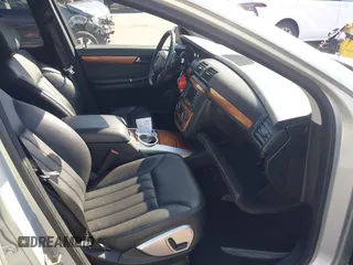 2007 Mercedes-Benz R 5.0L with VIN 4JGCB75E07A039014, listed as a IAAI auction lot 42153844 with 110,743 mi miles. Bid and sale history available at carsss.com. Image 5.