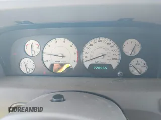 2002 Jeep Grand Cherokee Limited with VIN 1J4GW58J02C163931, listed as a IAAI auction lot 42632552 with 228,955 mi miles and . Bid and sale history available at DreamBid. Image 7.