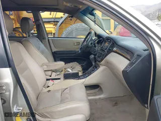 2003 Toyota Highlander with VIN JTEHF21A530149413, listed as a IAAI auction lot 42029078 with 451,021 mi miles. Bid and sale history available at carsss.com. Image 5.