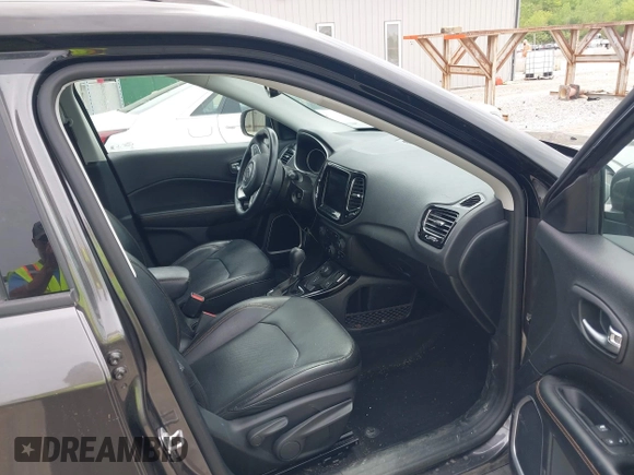 2018 Jeep Compass Limited with VIN 3C4NJDCB1JT481078, listed as a IAAI auction lot 42215310 with 58,629 mi miles and . Bid and sale history available at DreamBid. Image 5.