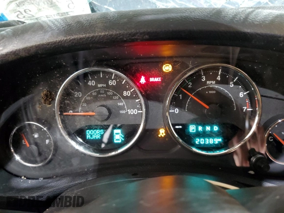 2018 Jeep Wrangler JK Unlimited Sahara with VIN 1C4HJWEG2JL835901, listed as a Copart auction lot 74591474 with 20,389 mi miles and Salvage Title. Bid and sale history available at carsss.com. Image 9.