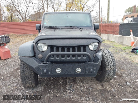 2013 Jeep Wrangler Sport with VIN 1C4AJWAG5DL679350, listed as a IAAI auction lot 40893582 with 61,191 mi miles and . Bid and sale history available at carsss.com. Image 12.