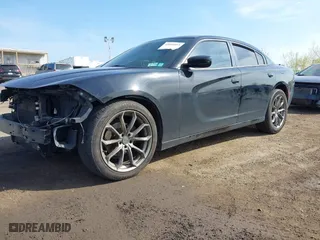 2017 Dodge Charger SE with VIN 2C3CDXBG3HH517552, listed as a IAAI auction lot 42041664 with 152,262 mi miles. Bid and sale history available at carsss.com. Image 2.