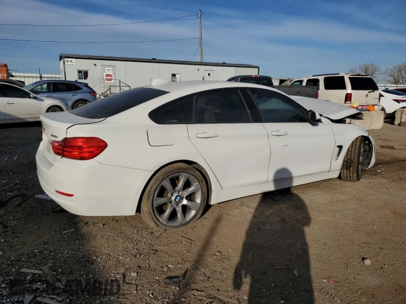 2015 BMW 4 Series 428i with VIN WBA4A9C55FGL86731, listed as a Copart auction lot 42700155 with 110,897 mi miles and Salvage title. Bid and sale history available at DreamBid. Image 3.