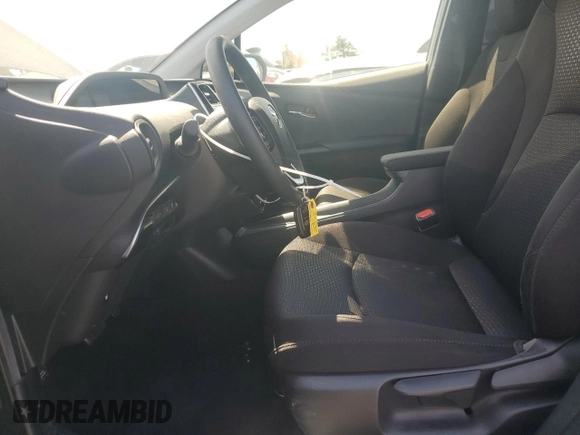 2022 Toyota Prius L Eco z VIN JTDKAMFU6N3167881, wystawiony jako Copart lot #57356655 z przebiegiem 25 579 mil mil oraz Szkoda całkowita • Salvage title. Historia ofert i sprzedaży dostępna na DreamBid. Obrazek 7.