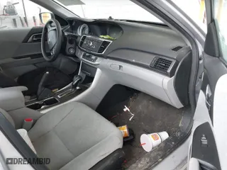 2013 Honda Accord Sdn LX with VIN 1HGCR2F32DA124787, listed as a IAAI auction lot 41902262 with 122,803 mi miles. Bid and sale history available at carsss.com. Image 5.