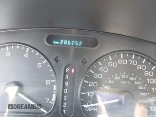 1999 Oldsmobile Alero GL z VIN 1G3NL52T1XC384073, wystawiony jako IAAI lot #42359330 z przebiegiem 177 869 mil mil oraz . Historia ofert i sprzedaży dostępna na DreamBid. Obrazek 15.