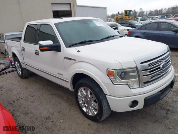 2013 Ford F-150 XL with VIN 1FTFW1CT1DFB27539, listed as a IAAI auction lot 41524711 with 210,664 mi miles. Bid and sale history available at carsss.com. Image 1.