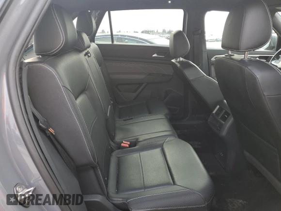 2022 Volkswagen Atlas SEL R-Line z VIN 1V2SE2CA3NC206184, wystawiony jako Copart lot #85261314 z przebiegiem 42 156 mil mil oraz Szkoda całkowita • Salvage title. Historia ofert i sprzedaży dostępna na DreamBid. Obrazek 10.