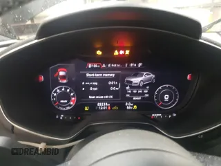 2018 Audi TTS 2.0T z VIN TRUC1AFV3J1011191, wystawiony jako Copart lot #78847004 z przebiegiem 83 239 mil mil oraz Szkoda całkowita • Salvage title. Historia ofert i sprzedaży dostępna na DreamBid. Obrazek 9.