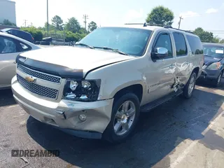 2007 Chevrolet Suburban LT with VIN 3GNFC16027G260735, listed as a IAAI auction lot 42584003 with 177,628 mi miles and . Bid and sale history available at DreamBid. Image 17.