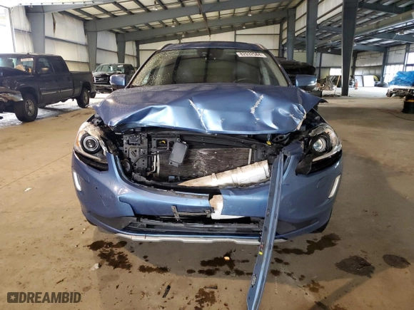 2016 Volvo XC60 T5 Platinum with VIN YV4612RM6G2809121, listed as a Copart auction lot 82032584 with 95,723 mi miles and Salvage Title. Bid and sale history available at carsss.com. Image 5.