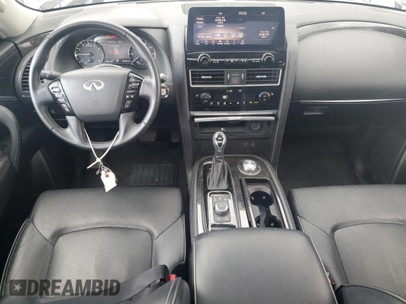 2024 Infiniti QX80 LUXE with VIN JN8AZ2AE5R9329564, listed as a Copart auction lot 44353055 with 15,999 mi miles and Clean Title. Bid and sale history available at carsss.com. Image 8.