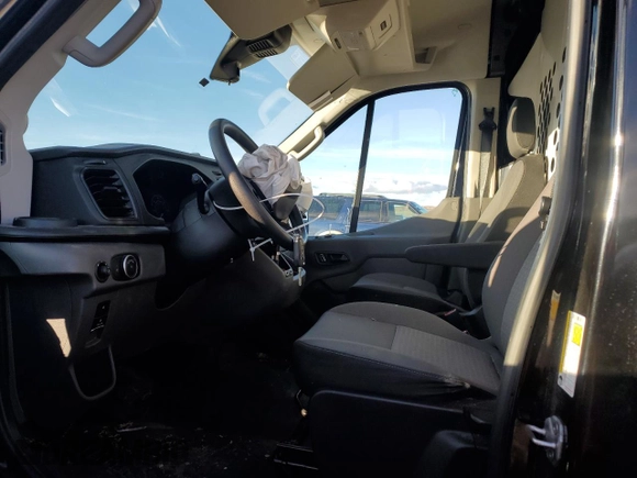 2023 Ford Transit Cargo with VIN 1FTBR1C87PKA37003, listed as a Copart auction lot 78436043 with 24,641 mi miles and . Bid and sale history available at DreamBid. Image 7.