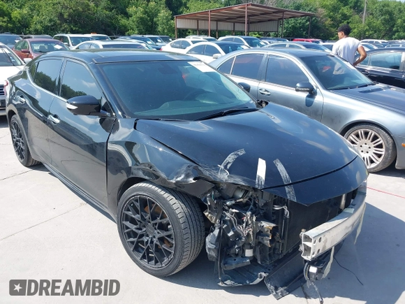 2017 Nissan Maxima SV z VIN 1N4AA6AP5HC399438, wystawiony jako IAAI lot #42436750 z przebiegiem 82 832 mil mil oraz . Historia ofert i sprzedaży dostępna na DreamBid. Obrazek 1.