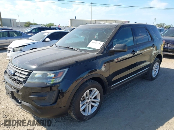 2016 Ford Utility Police Interceptor with VIN 1FM5K8AR6GGA04806, listed as a IAAI auction lot 41903514 with 146,178 mi miles. Bid and sale history available at carsss.com. Image 17.