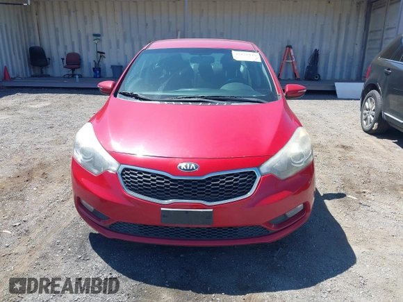2014 Kia Forte EX with VIN KNAFX4A84E5085384, listed as a IAAI auction lot 42171849 with 138,997 mi miles. Bid and sale history available at carsss.com. Image 6.