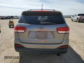 2018 Kia Sorento LX V6 with VIN 5XYPG4A59JG389051, listed as a Copart auction lot 50799165 with 206,501 mi miles and Clean Title. Bid and sale history available at carsss.com. Image 6.