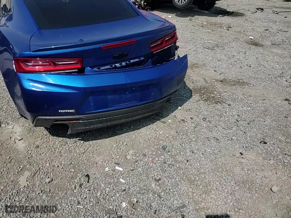 2018 Chevrolet Camaro 2LT with VIN 1G1FD1RS6J0121229, listed as a Copart auction lot 69922754 with 0 mi miles and Salvage Title. Bid and sale history available at carsss.com. Image 11.