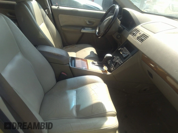 2004 Volvo XC90 z VIN YV1CZ91H841065197, wystawiony jako IAAI lot #31257296 z przebiegiem 257 923 mil mil oraz . Historia ofert i sprzedaży dostępna na DreamBid. Obrazek 5.