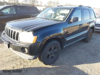 2006 Jeep Grand Cherokee Limited with VIN 1J8HR58266C137133, listed as a IAAI auction lot 41766600 with NaN miles. Bid and sale history available at carsss.com. Image 2.