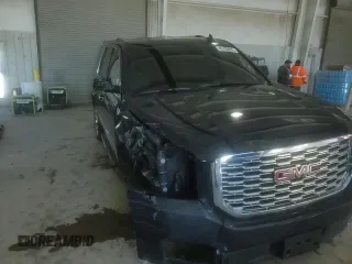 2018 GMC Yukon Denali with VIN 1GKS2CKJ7JR190813, listed as a Copart auction lot 45789095 with 133,208 mi miles and Salvage Title. Bid and sale history available at carsss.com. Image 11.