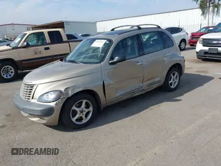 2002 Chrysler PT Cruiser Limited with VIN 3C8FY68B52T339014, listed as a IAAI auction lot 42021562 with 199,402 mi miles. Bid and sale history available at carsss.com. Image 17.