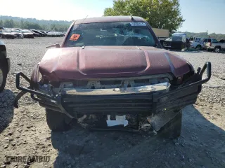 2015 GMC Sierra 2500HD Denali with VIN 1GT120E84FF540230, listed as a Copart auction lot 70030414 with 189,959 mi miles and Salvage Title. Bid and sale history available at carsss.com. Image 5.