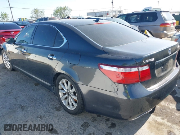 2007 Lexus LS 460 L with VIN JTHGL46F275004734, listed as a IAAI auction lot 42034928 with 201,025 mi miles and . Bid and sale history available at DreamBid. Image 3.