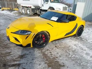 2020 Toyota GR Supra 3.0 with VIN WZ1DB4C00LW025952, listed as a IAAI auction lot 41336550 with 33,808 mi miles. Bid and sale history available at carsss.com. Image 17.